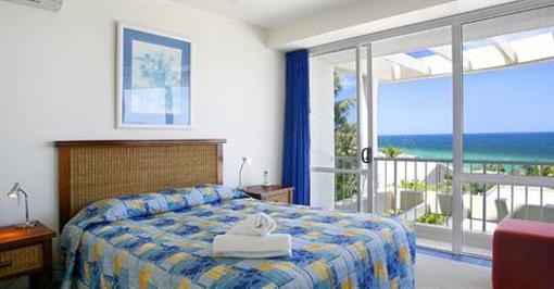 фото отеля La Mer Beachfront Apartments