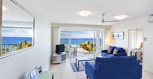 фото отеля La Mer Beachfront Apartments