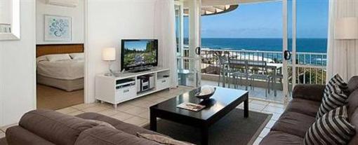 фото отеля La Mer Beachfront Apartments