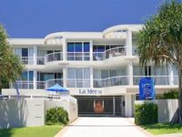 La Mer Beachfront Apartments