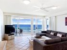 фото отеля La Mer Beachfront Apartments