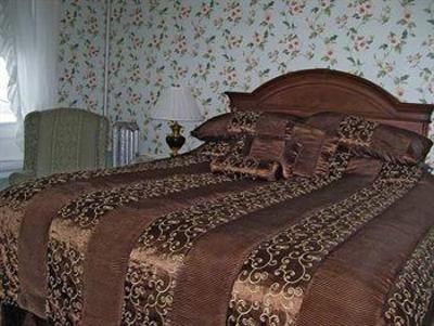 фото отеля Thayers Inn