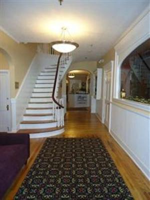 фото отеля Thayers Inn