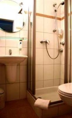 фото отеля Hotel Herzog Dusseldorf