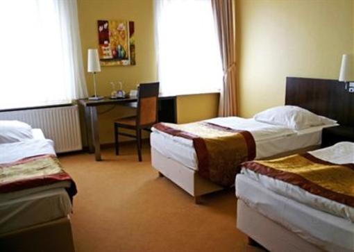 фото отеля Hotel Herzog Dusseldorf