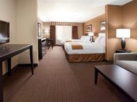 Holiday Inn Express Hotel & Suites Lamar
