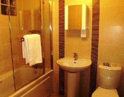 фото отеля Brookhill Serviced Apartments Belfast