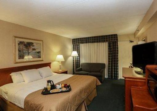 фото отеля Clarion Mason City
