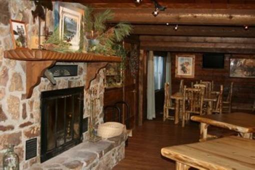фото отеля High Country Lodge Motel & Cabins