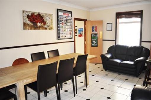 фото отеля The Times Hostel - Camden Place