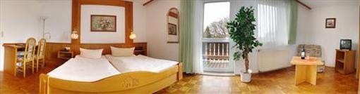 фото отеля Hotel & Berggasthof Tanzbuche
