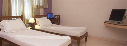 фото отеля Crescent Homes Ecr