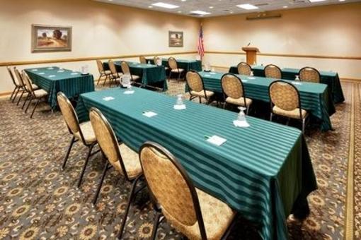 фото отеля Holiday Inn Waterloo-Seneca Falls