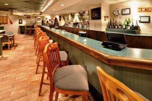 фото отеля Holiday Inn Waterloo-Seneca Falls