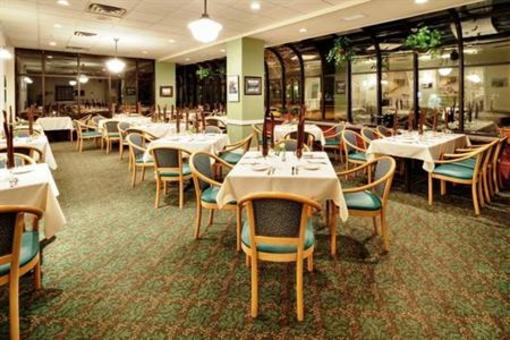 фото отеля Holiday Inn Waterloo-Seneca Falls