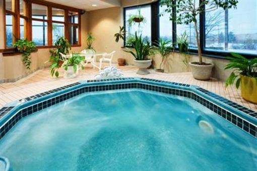 фото отеля Holiday Inn Waterloo-Seneca Falls