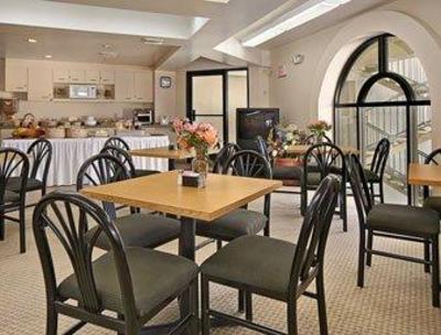 фото отеля Travelodge Scottsdale AZ