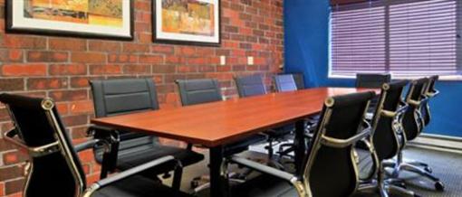 фото отеля Baymont Inn & Suites Madison East