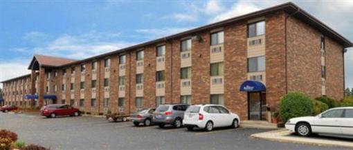 фото отеля Baymont Inn & Suites Madison East
