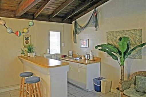 фото отеля Ocean Breeze Inn Key West