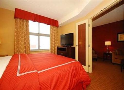 фото отеля Comfort Suites Downtown Buffalo