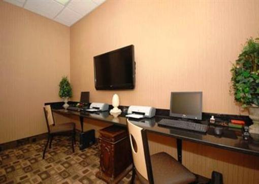 фото отеля Comfort Suites Downtown Buffalo