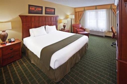 фото отеля Holiday Inn Express Hotel & Suites Springfield