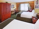 фото отеля Holiday Inn Express Hotel & Suites Springfield