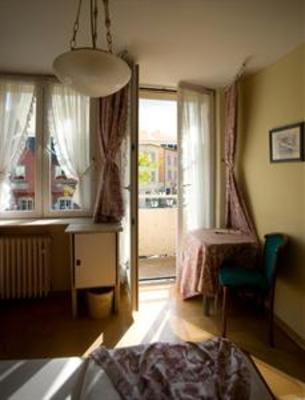 фото отеля Hotel Am Markt Saarburg