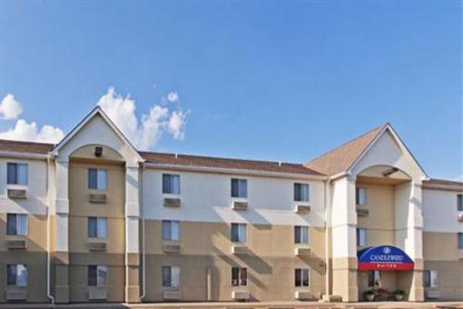 фото отеля Candlewood Suites - Wichita Northeast
