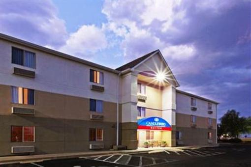 фото отеля Candlewood Suites - Wichita Northeast