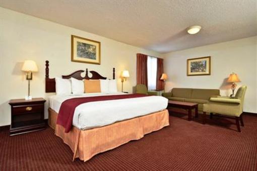 фото отеля Best Western Naperville Inn
