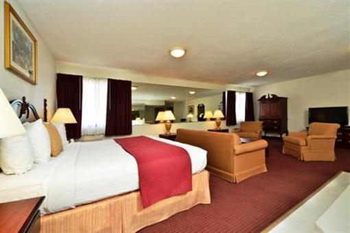 фото отеля Best Western Naperville Inn