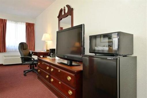 фото отеля Best Western Naperville Inn