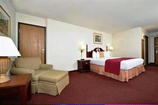 фото отеля Best Western Naperville Inn
