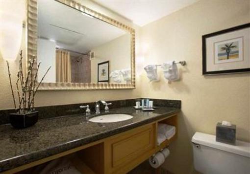 фото отеля Hilton Cocoa Beach Oceanfront