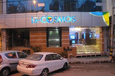 фото отеля Hotel Le-Cosmos