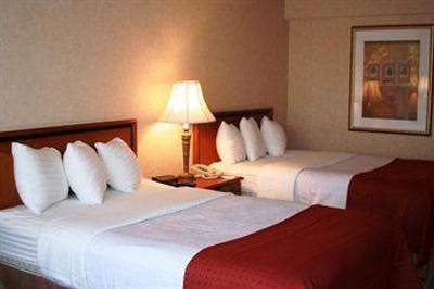 фото отеля Ramada Plaza Hotel - Downtown Convention Center