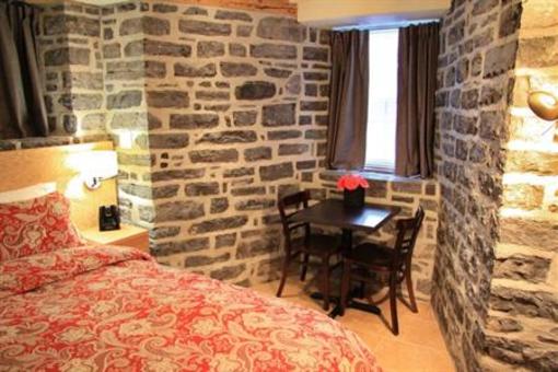 фото отеля Auberge Aux Deux Lions