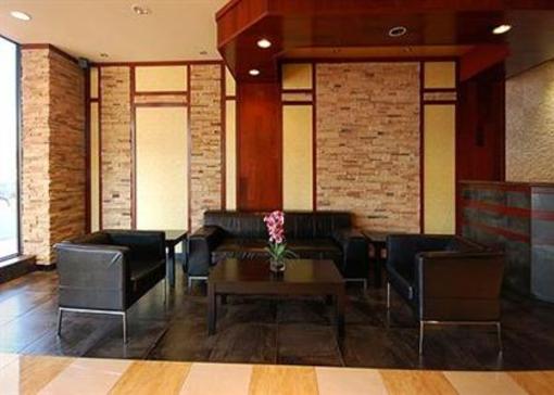 фото отеля Clarion Hotel La Guardia Airport