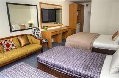 фото отеля Auckland Airport Pacific Inn