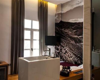 фото отеля Plaza Vieja Hotel and Lounge