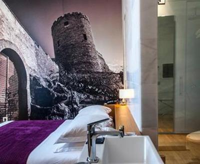 фото отеля Plaza Vieja Hotel and Lounge