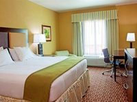 Holiday Inn Express Hotel & Suites Chaffee