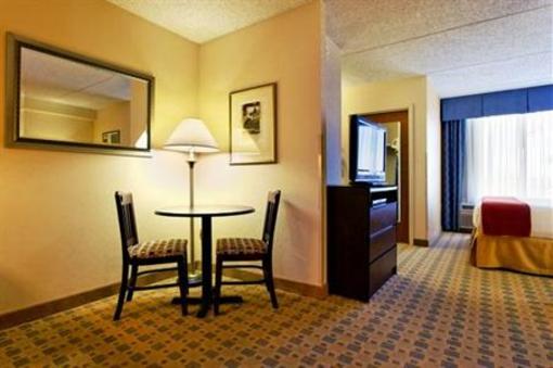 фото отеля Holiday Inn Express Austin Airport