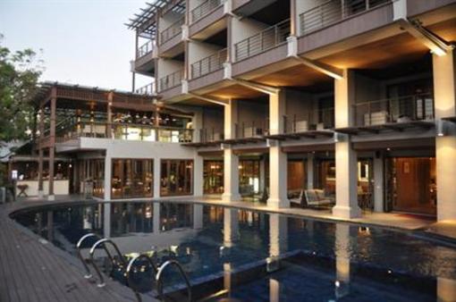 фото отеля Riva Surya Bangkok