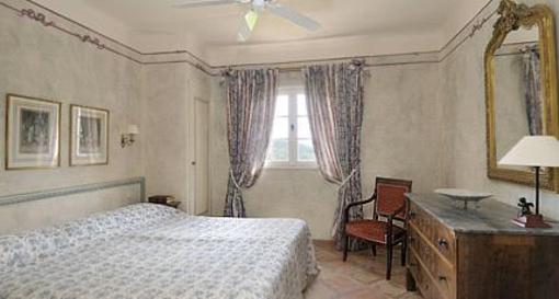фото отеля Bastide Du Calalou Hotel Aups