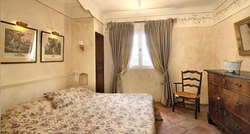 фото отеля Bastide Du Calalou Hotel Aups