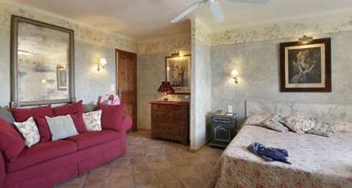 фото отеля Bastide Du Calalou Hotel Aups