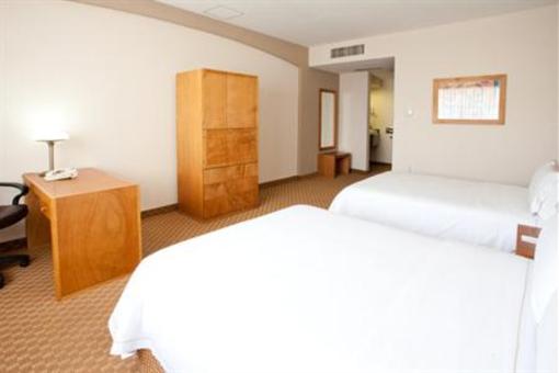 фото отеля Holiday Inn Express San Luis Potosi